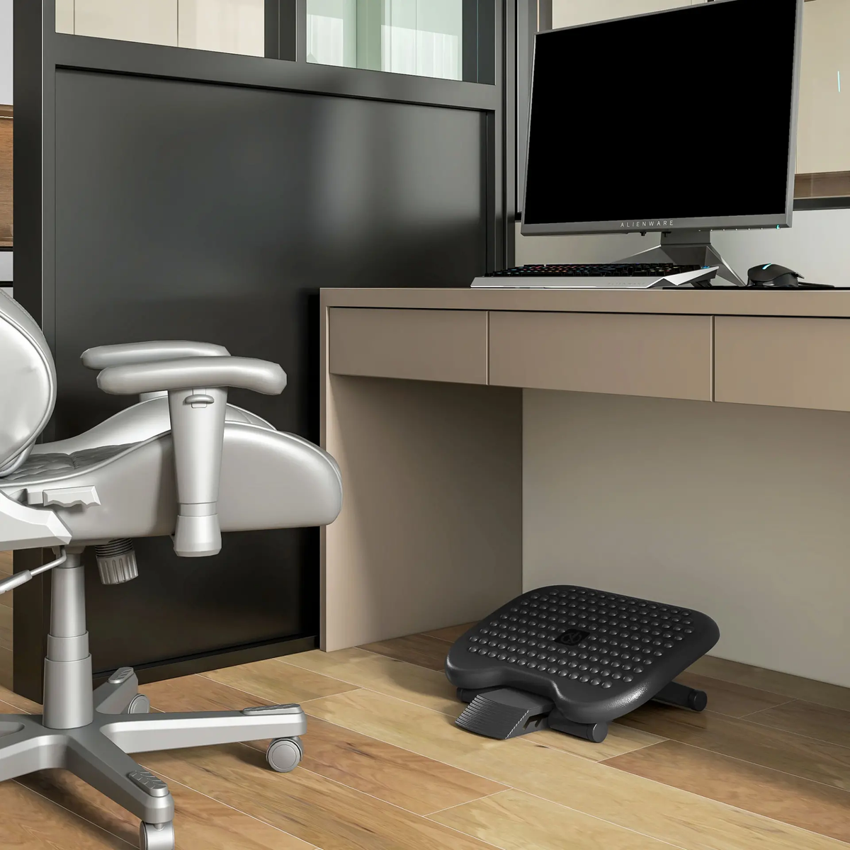 Ergonomic adjustable footrest for posture support